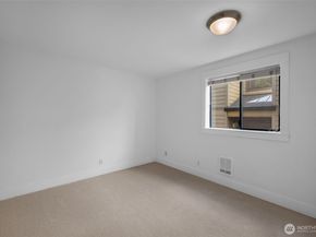 3401 Wallingford Avenue N 210, Seattle WA 98103
