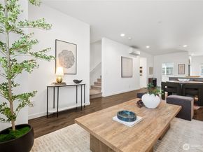 115 SW 181st Place, Normandy Park WA 98166