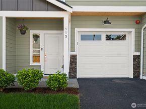 115 SW 181st Place, Normandy Park WA 98166