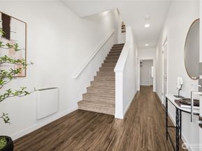 115 SW 181st Place, Normandy Park WA 98166