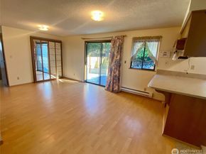 3700 Harbel Drive NE, Bremerton WA 98310