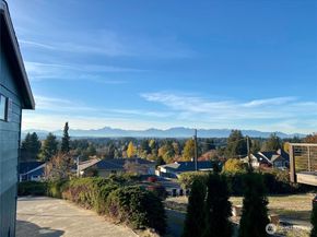 3700 Harbel Drive NE, Bremerton WA 98310