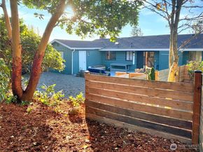 3700 Harbel Drive NE, Bremerton WA 98310