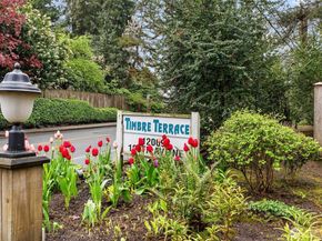 12009 100th Avenue NE 2, Kirkland WA 98034