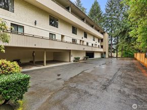 12009 100th Avenue NE 2, Kirkland WA 98034
