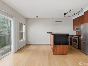 1026 NE 65th Street A302, Seattle WA 98115