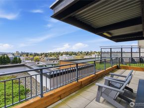 1026 NE 65th Street A302, Seattle WA 98115
