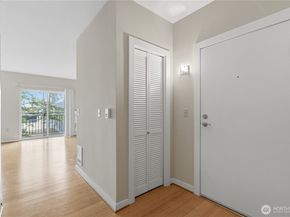 1026 NE 65th Street A302, Seattle WA 98115