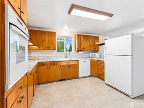 1310 21st Street SE, Auburn WA 98002