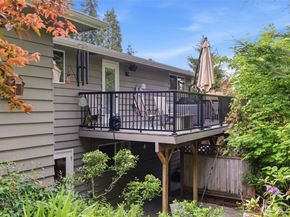 826 Maplewood Avenue, Kent WA 98030