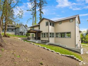 22536 SE 52nd Street, Issaquah WA 98029