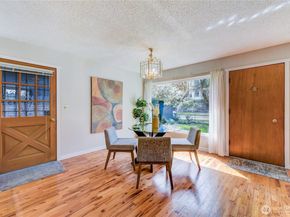 610 27th Avenue E, Seattle WA 98112