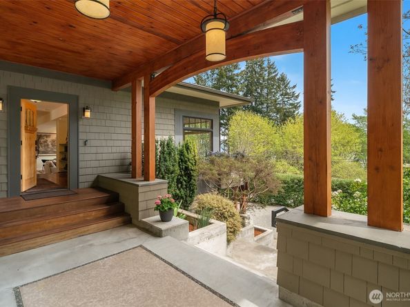8302 SW Dilworth, Vashon WA 98070