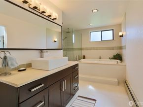 5911 150th Place SW, Edmonds WA 98026