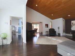 5911 150th Place SW, Edmonds WA 98026