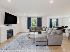 2092 NE Norseman Way, Poulsbo WA 98370