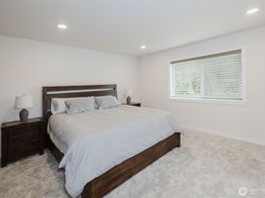 2092 NE Norseman Way, Poulsbo WA 98370