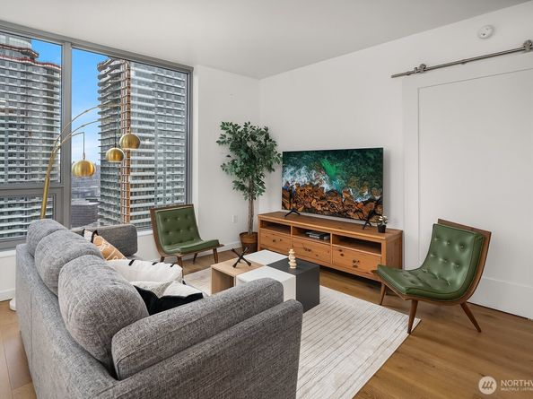 1808 Minor Ave 3105, Seattle WA 98101