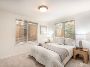 566 Prospect Street 108, Seattle WA 98109