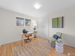 5918 128th Avenue SE, Bellevue WA 98006