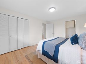 5918 128th Avenue SE, Bellevue WA 98006