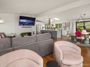 810 Walnut Street, Edmonds WA 98020