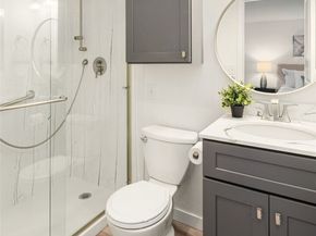 9909 NE 1st Street 104, Bellevue WA 98004