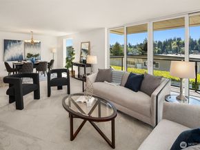 9909 NE 1st Street 104, Bellevue WA 98004