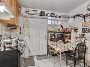 4560 34th Avenue S, Seattle WA 98118
