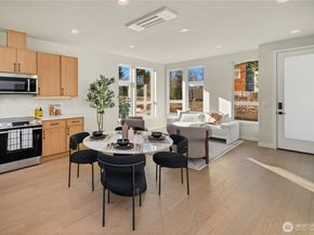 7324 7th Place SW B, Seattle WA 98106