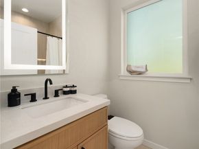 7324 7th Place SW B, Seattle WA 98106