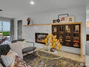 19326 66th Avenue W, Lynnwood WA 98036
