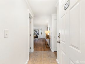10022 NE 120th Lane G101, Kirkland WA 98034