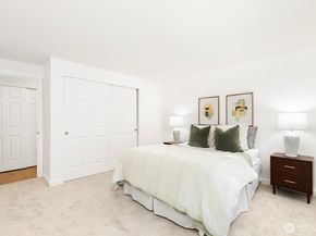 10022 NE 120th Lane G101, Kirkland WA 98034