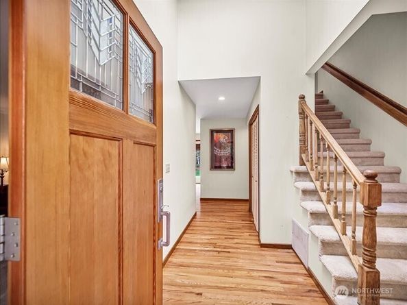 2837 220th Place NE, Sammamish WA 98074
