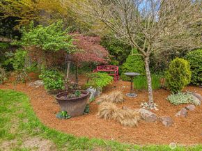 2837 220th Place NE, Sammamish WA 98074