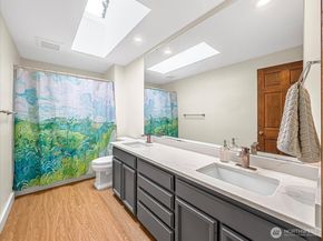 2837 220th Place NE, Sammamish WA 98074