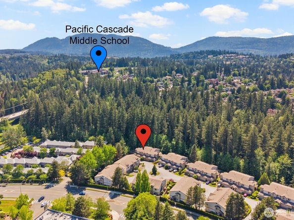 4493 248th Lane SE, Sammamish WA 98029