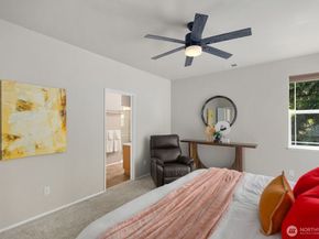 4493 248th Lane SE, Sammamish WA 98029