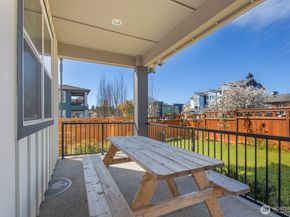 9836 6th Avenue SW, Seattle WA 98106