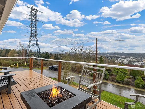 1006 Grant Avenue S, Renton WA 98057