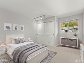 14221 NE 181st Place P302, Woodinville WA 98072