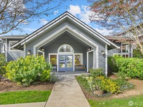 14221 NE 181st Place P302, Woodinville WA 98072