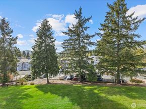 14221 NE 181st Place P302, Woodinville WA 98072