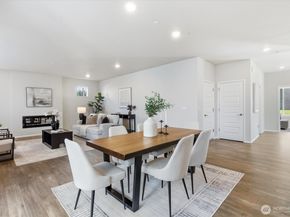 4211 208th Place SE, Bothell WA 98021