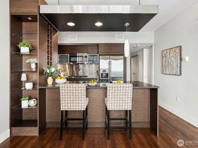 820 Blanchard Street 1501, Seattle WA 98121