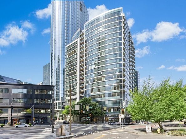 820 Blanchard Street 1501, Seattle WA 98121