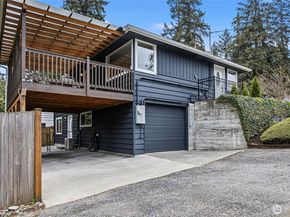 16358 Ashworth Avenue N, Shoreline WA 98133