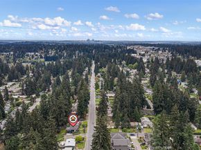 16358 Ashworth Avenue N, Shoreline WA 98133