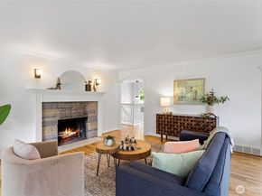 16358 Ashworth Avenue N, Shoreline WA 98133